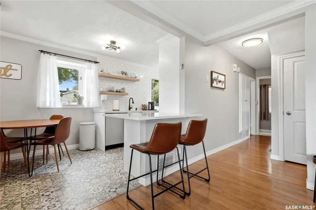 2802 Montague Street Regina SK S4S 1Z2