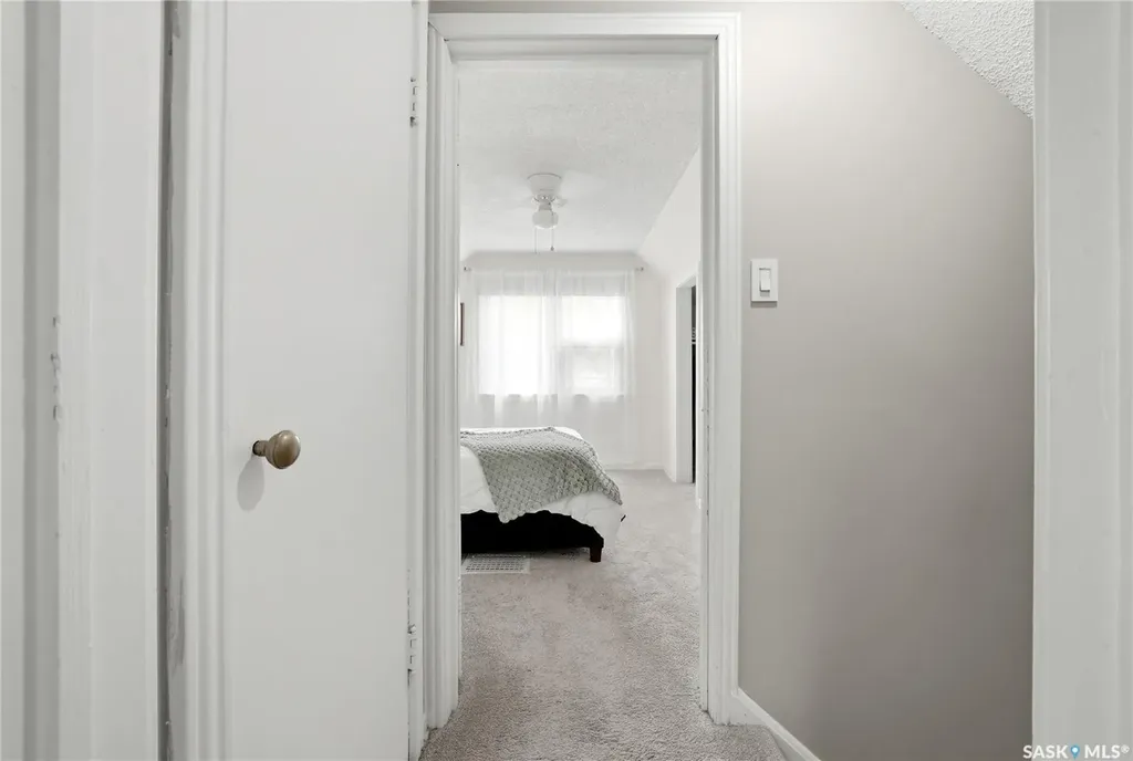 2802 Montague Street Regina SK S4S 1Z2
