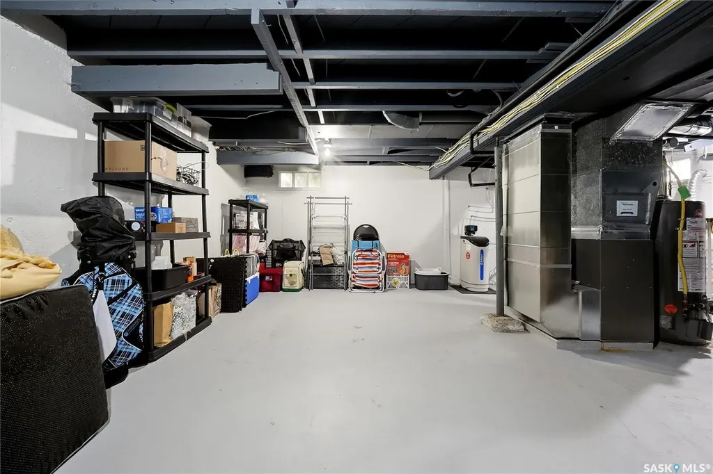 2802 Montague Street Regina SK S4S 1Z2