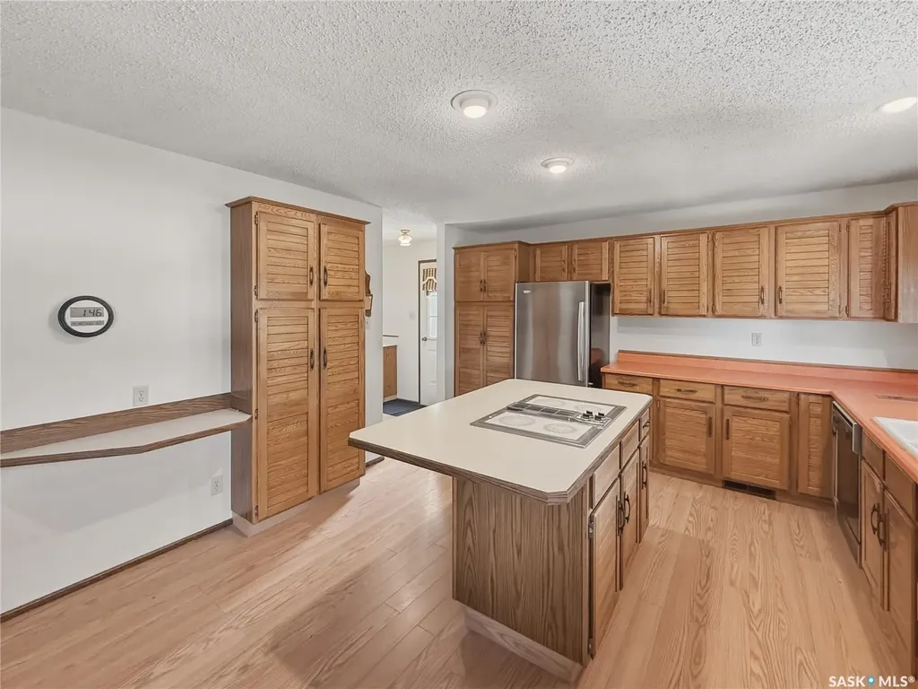 512 1st Street N Cabri SK S0N 0J0