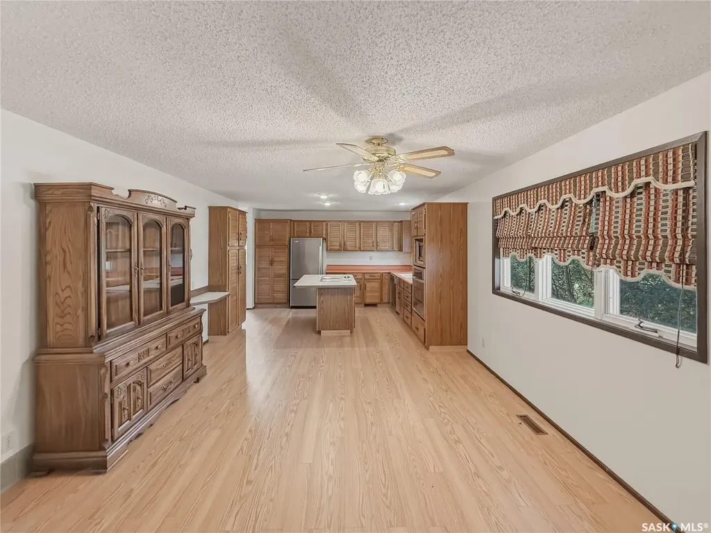 512 1st Street N Cabri SK S0N 0J0