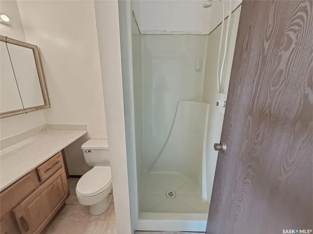512 1st Street N Cabri SK S0N 0J0
