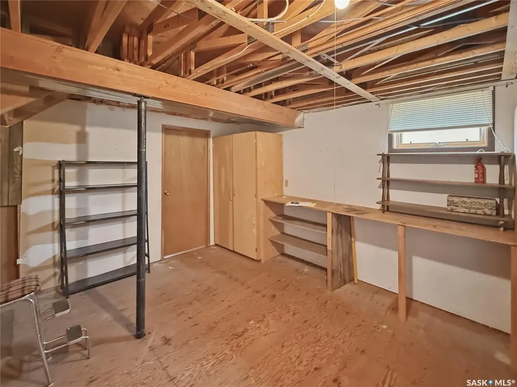 512 1st Street N Cabri SK S0N 0J0