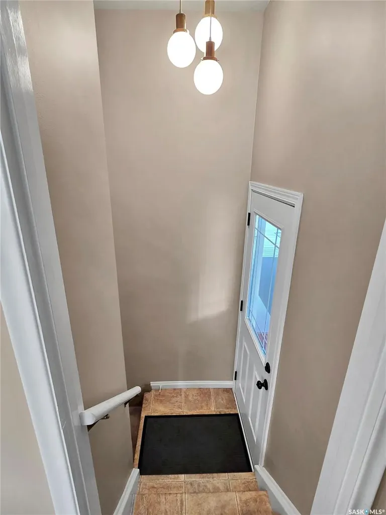 3108 Dieppe Street Saskatoon SK S7M 3S2