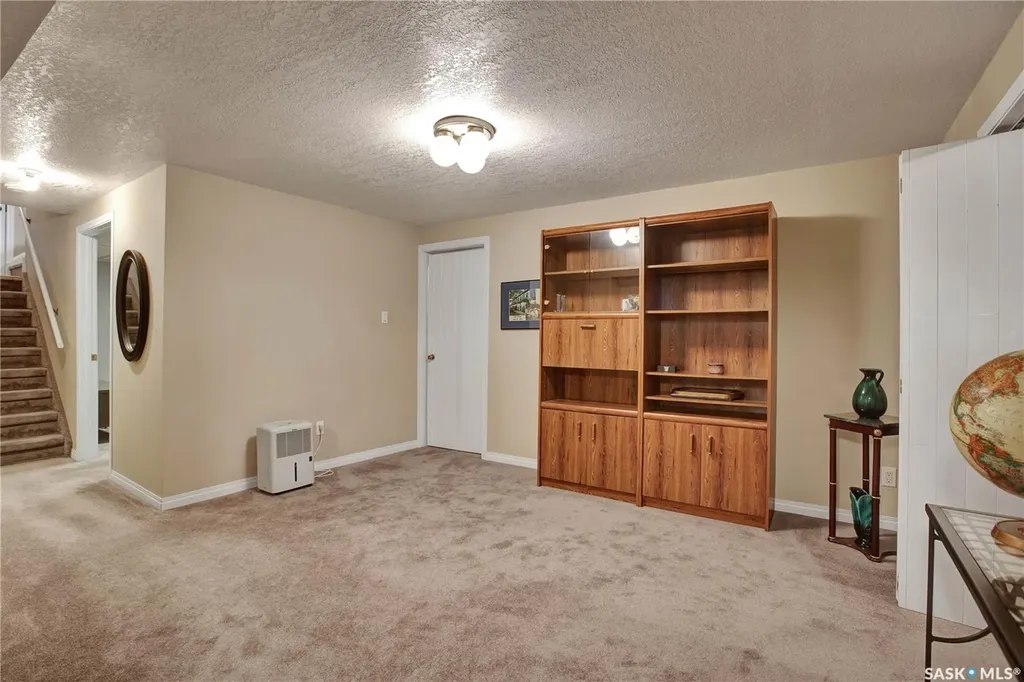3108 Dieppe Street Saskatoon SK S7M 3S2