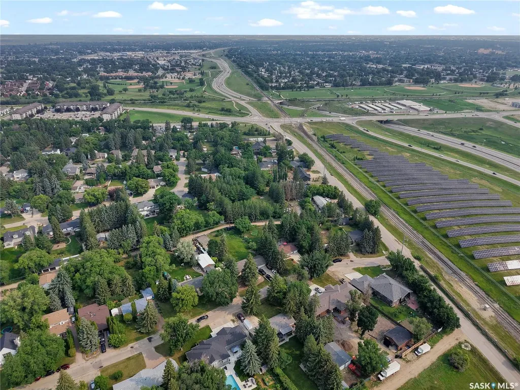3108 Dieppe Street Saskatoon SK S7M 3S2
