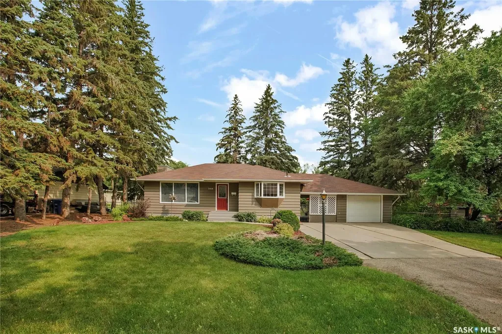 3108 Dieppe Street Saskatoon SK S7M 3S2