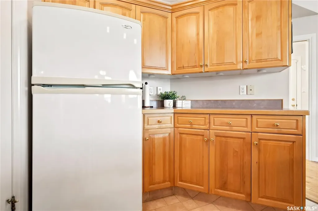 3291 Thames Crescent E Regina SK S4V 2Y9