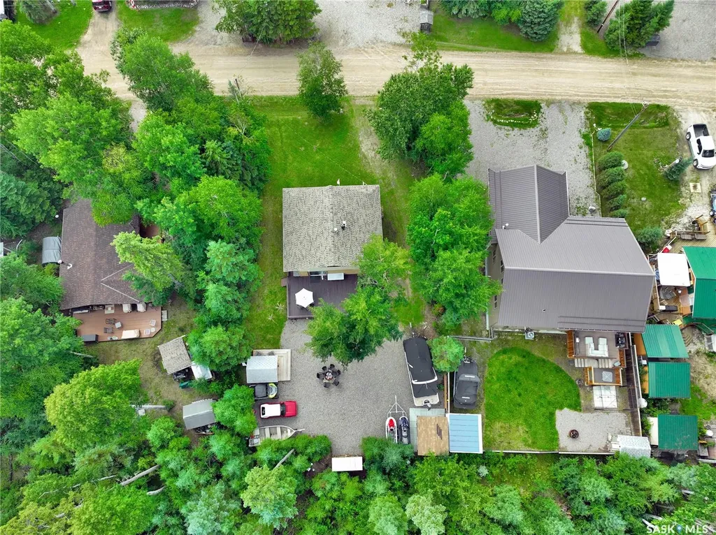 16 Hayes Drive Candle Lake SK S0J 3E0