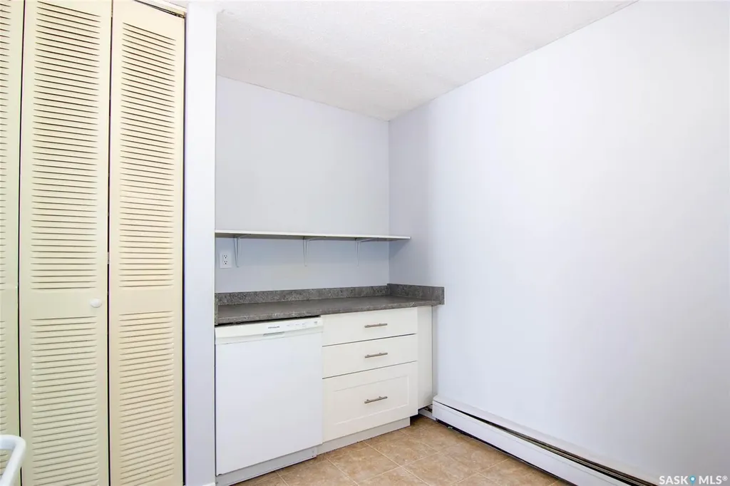 1625 Thompson Avenue Saskatoon SK S7N 1Y2