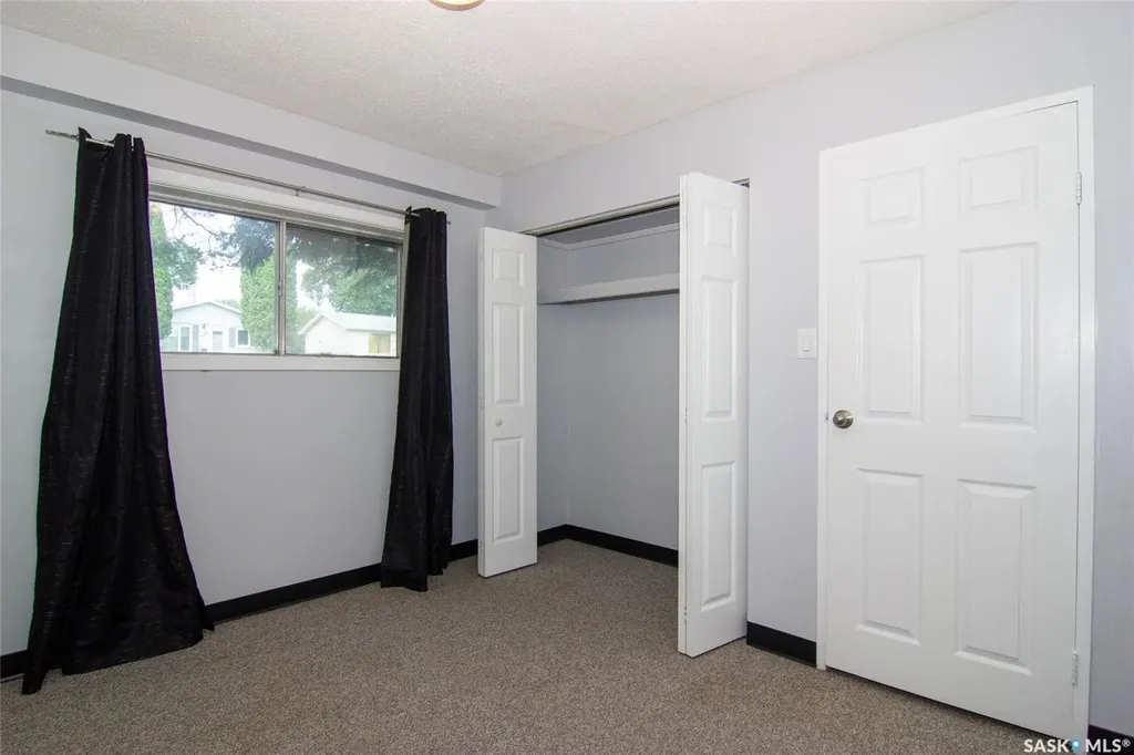 1625 Thompson Avenue Saskatoon SK S7N 1Y2