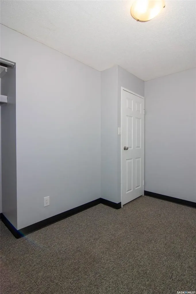 1625 Thompson Avenue Saskatoon SK S7N 1Y2