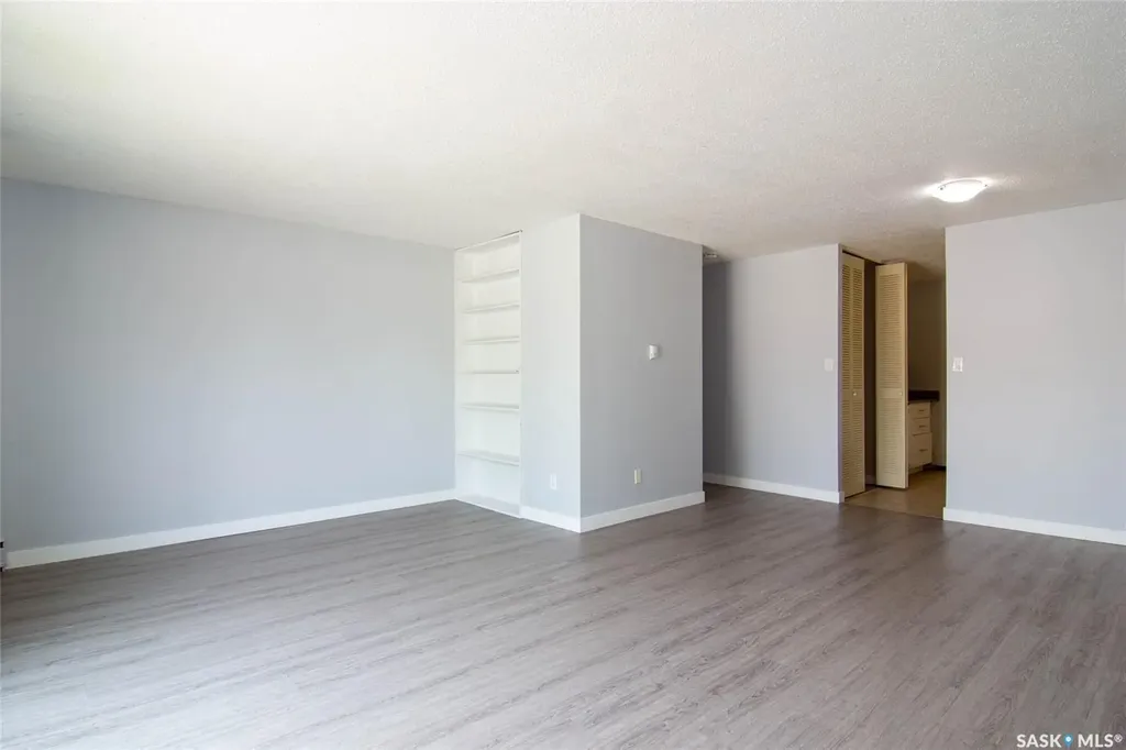 1625 Thompson Avenue Saskatoon SK S7N 1Y2