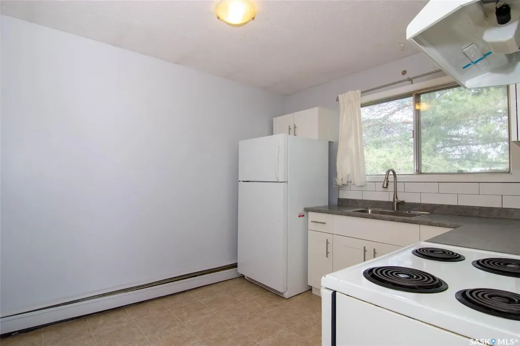 1625 Thompson Avenue Saskatoon SK S7N 1Y2