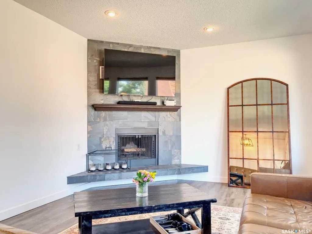 1007 6th Street E Rosetown SK S0L 2V0