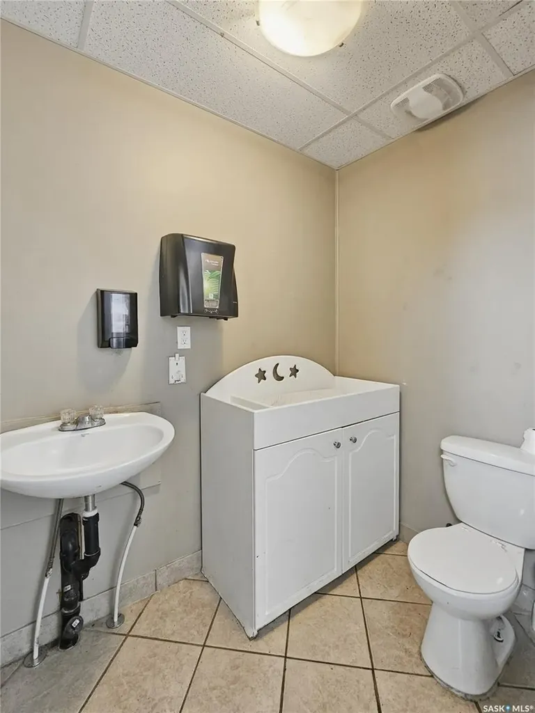 702 Railway Avenue Rosthern SK S0L 3R0
