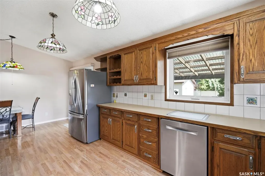 1224 Crescent Boulevard Saskatoon SK S7M 3W6