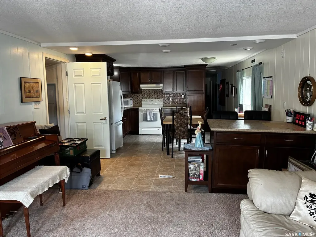 219 Grant Street Saskatoon SK S7N 2A5