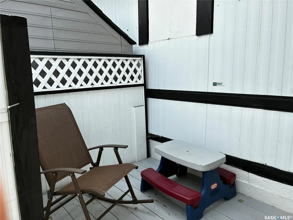 219 Grant Street Saskatoon SK S7N 2A5