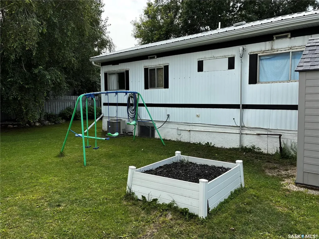 219 Grant Street Saskatoon SK S7N 2A5