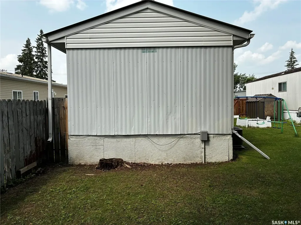 219 Grant Street Saskatoon SK S7N 2A5