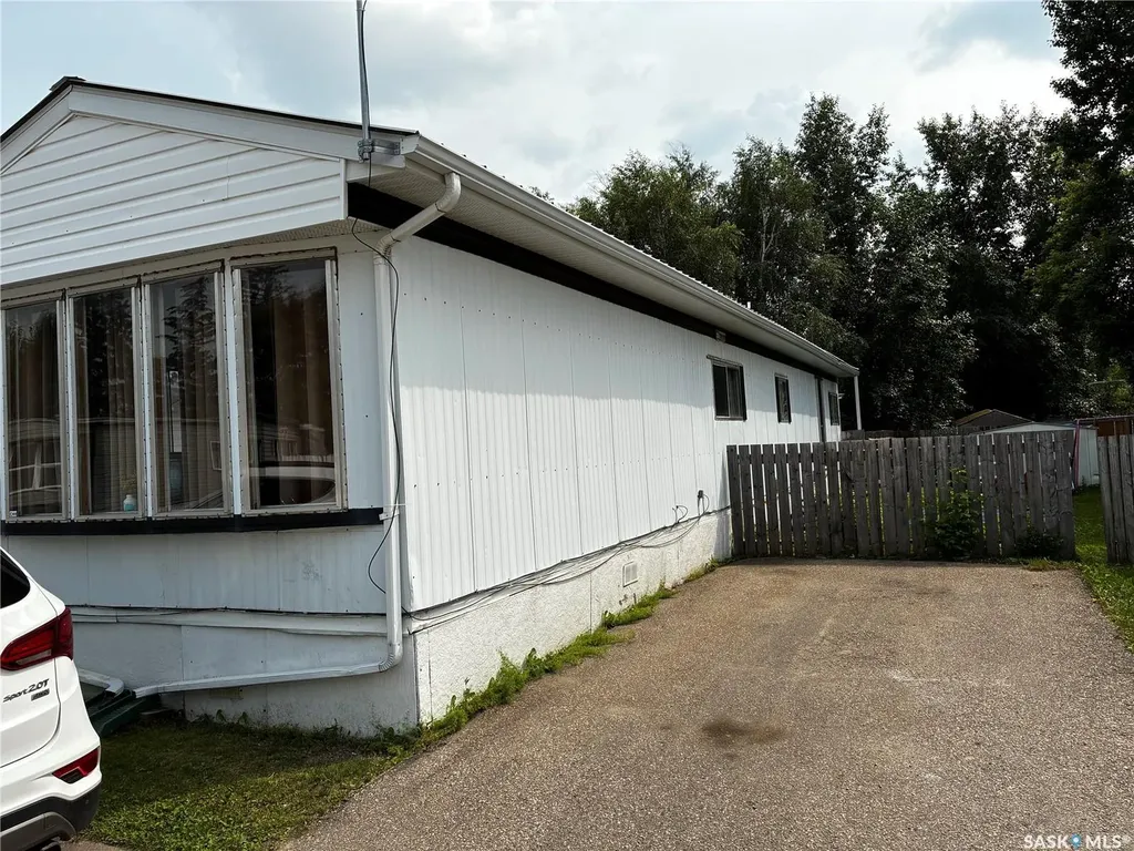 219 Grant Street Saskatoon SK S7N 2A5