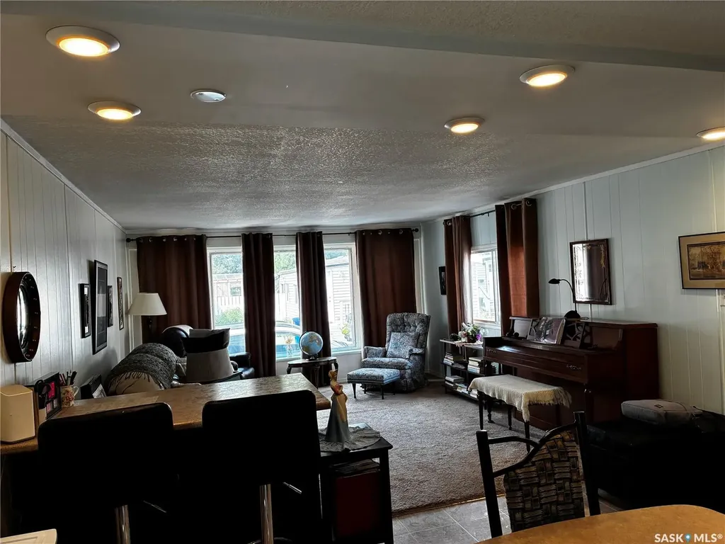219 Grant Street Saskatoon SK S7N 2A5