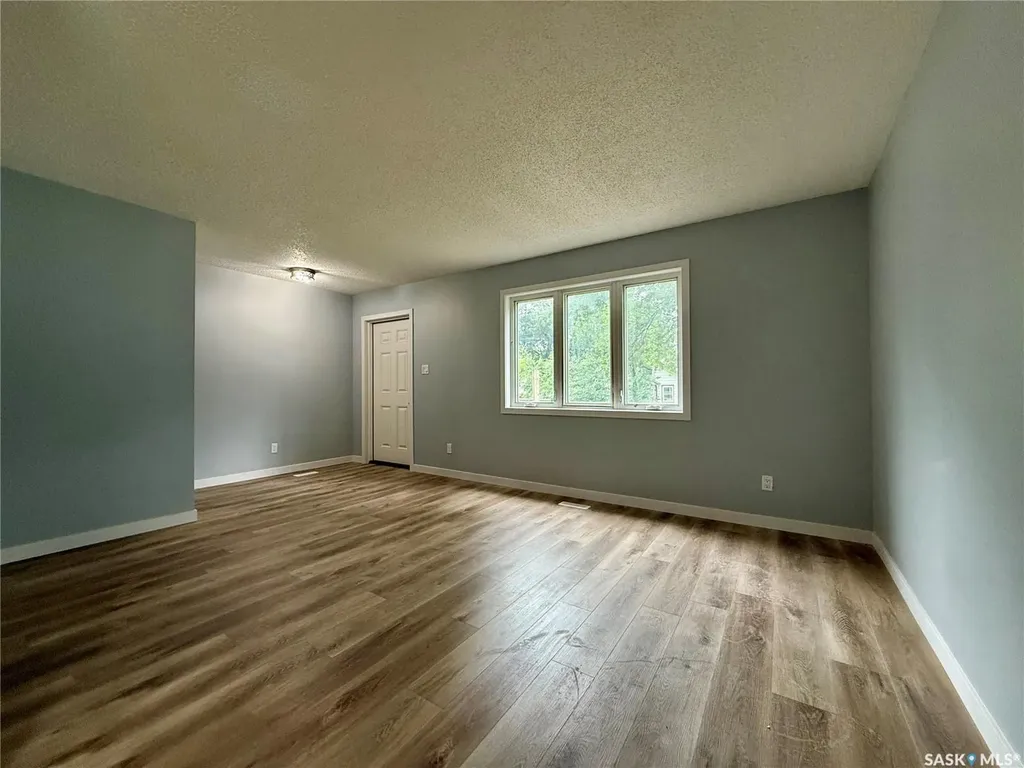 133 L Avenue S Saskatoon SK S7M 2G0
