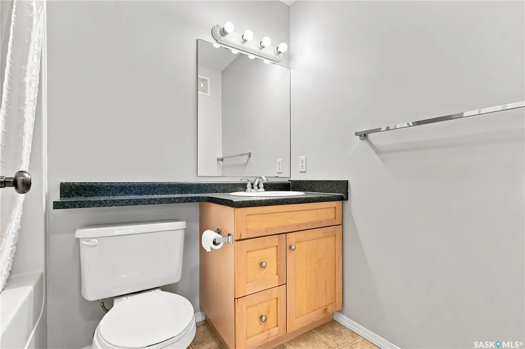 215 Lowe Road Saskatoon SK S7S 1N1