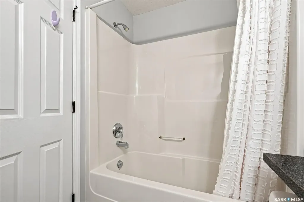 215 Lowe Road Saskatoon SK S7S 1N1