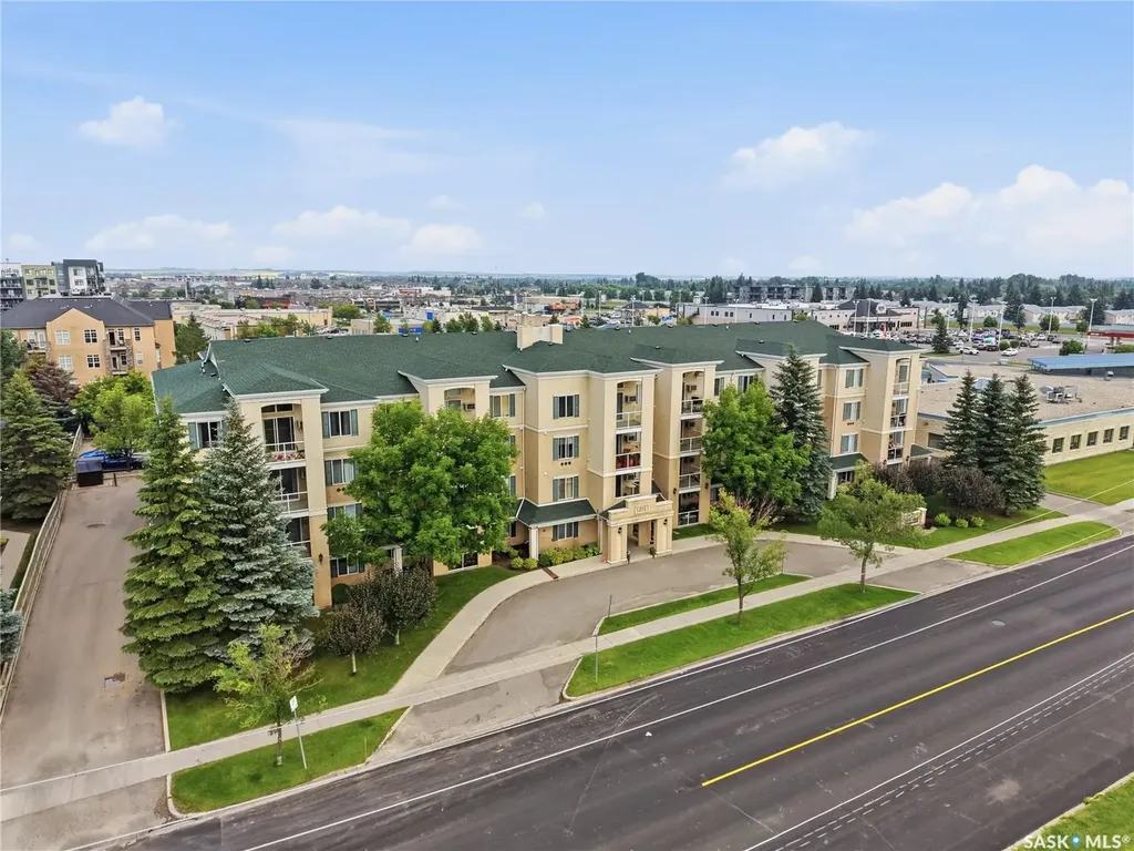 215 Lowe Road Saskatoon SK S7S 1N1