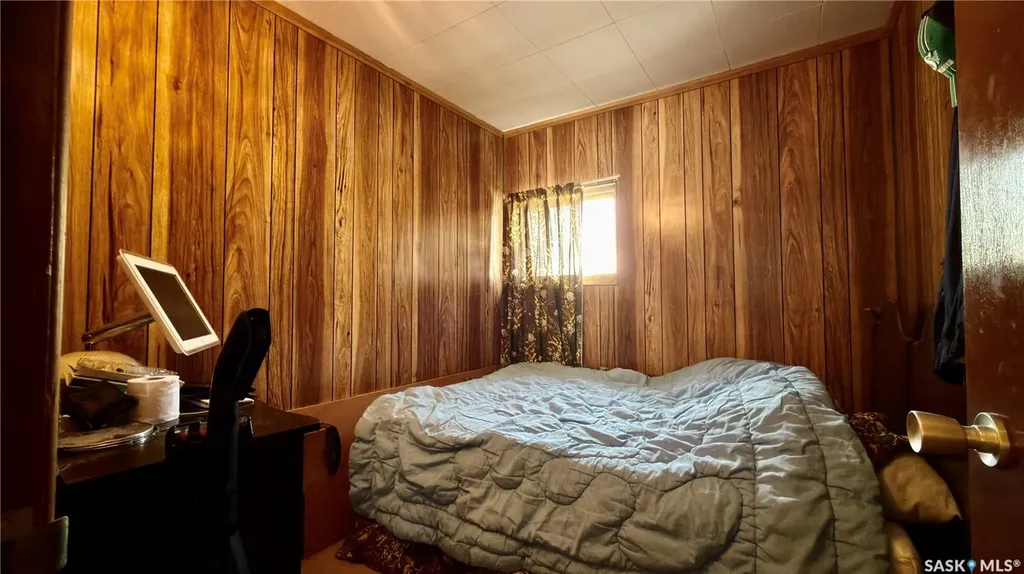 802 Lake Avenue Manitou Beach SK S0K 4T1
