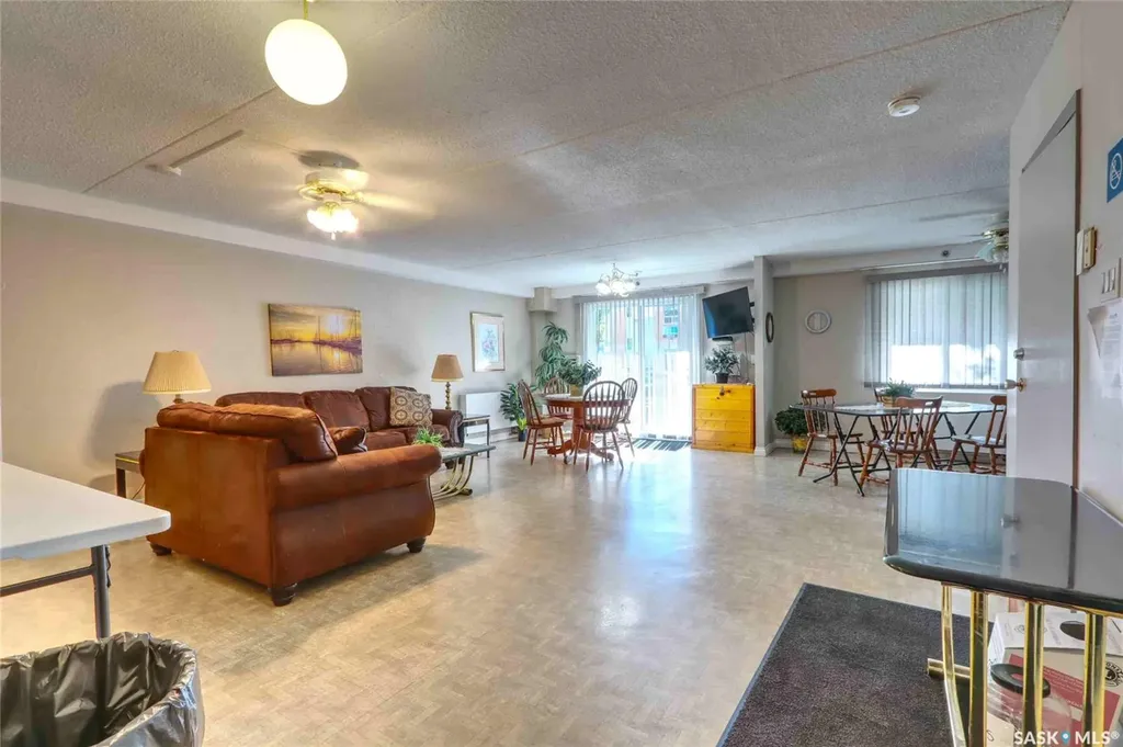 4045 Rae Street Regina SK S4S 6Y8