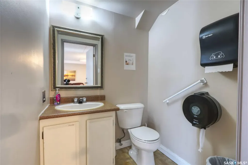 4045 Rae Street Regina SK S4S 6Y8