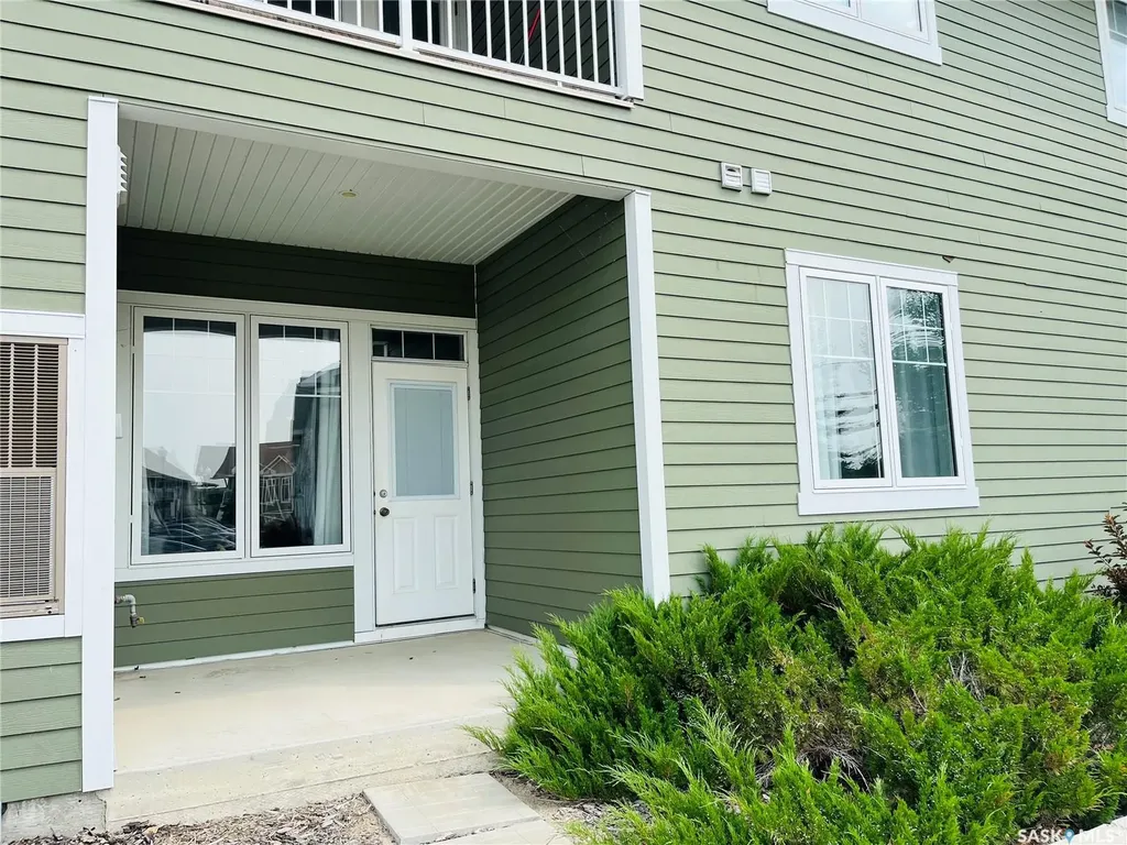 4217 Green Apple Drive E Regina SK S4V 1S1