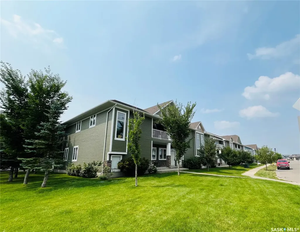 4217 Green Apple Drive E Regina SK S4V 1S1