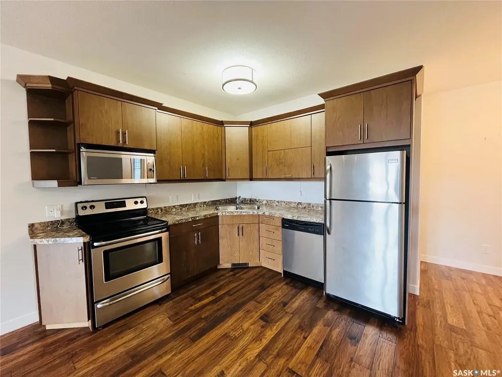 4217 Green Apple Drive E Regina SK S4V 1S1