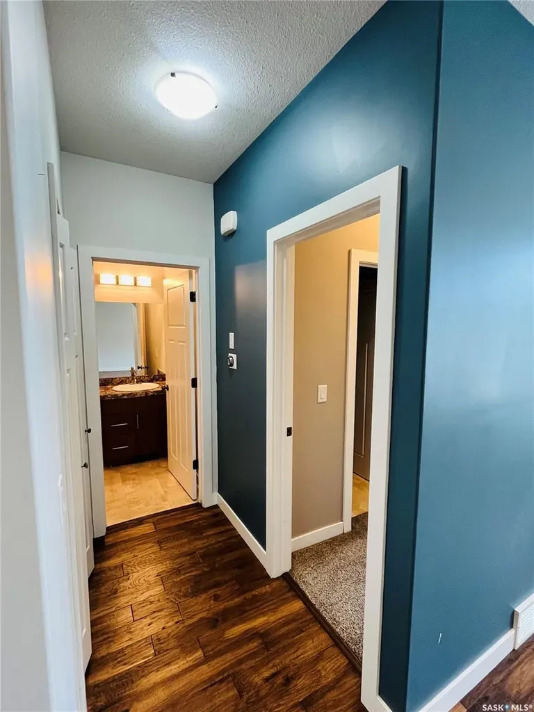 4217 Green Apple Drive E Regina SK S4V 1S1