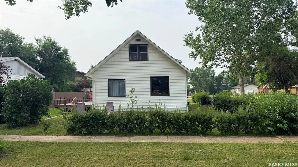 402 Saskatchewan Avenue Torquay SK S0C 2L0