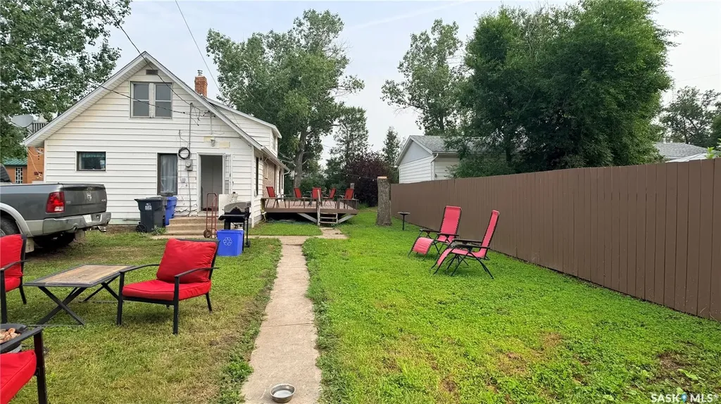 402 Saskatchewan Avenue Torquay SK S0C 2L0