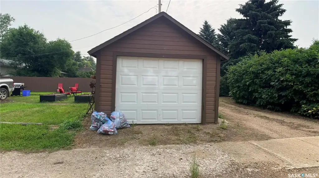402 Saskatchewan Avenue Torquay SK S0C 2L0