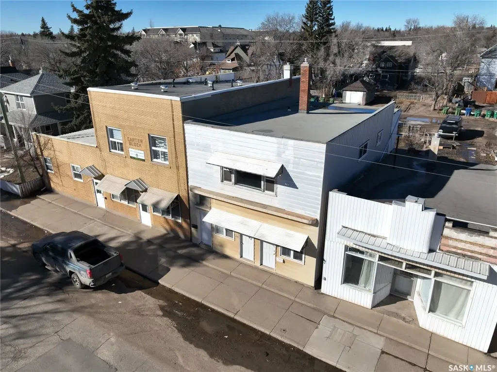 308-312 Fairford Street W Moose Jaw SK S6H 1V9