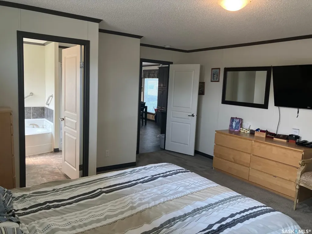 1205 3rd Street W Nipawin SK S0E 1E0