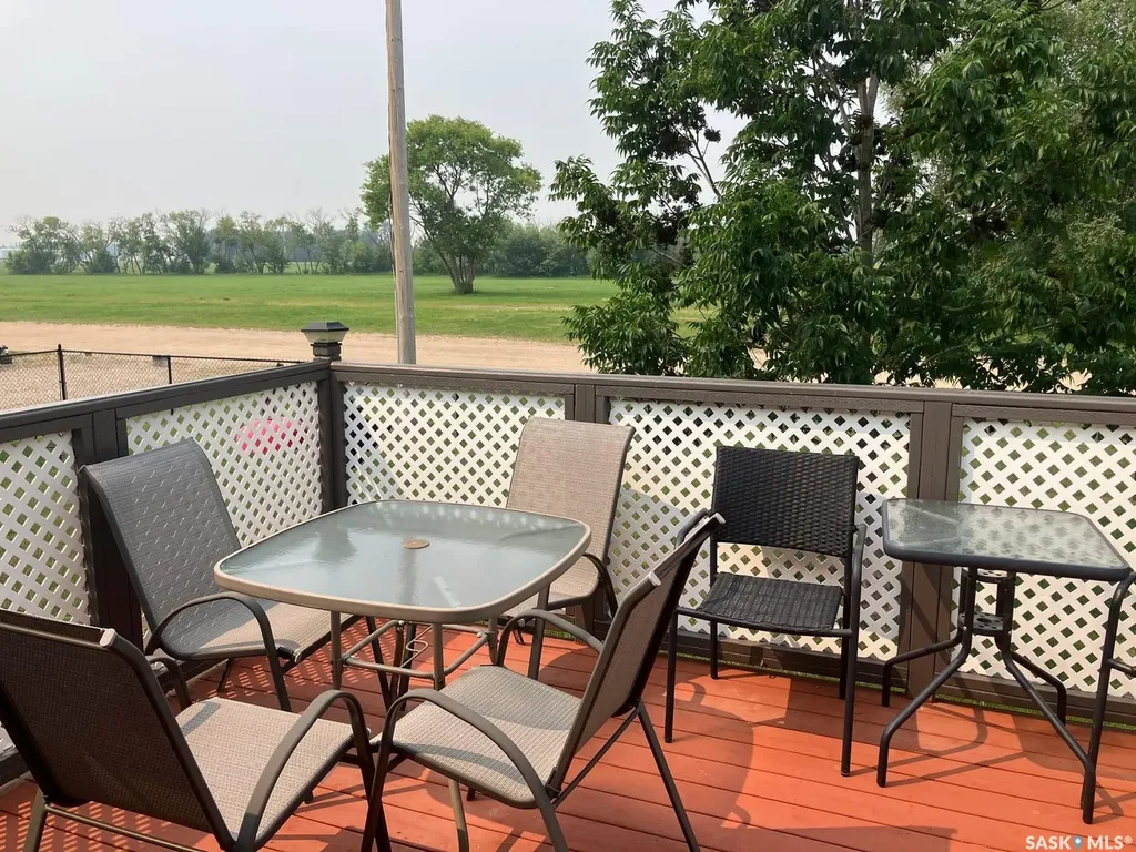 1205 3rd Street W Nipawin SK S0E 1E0