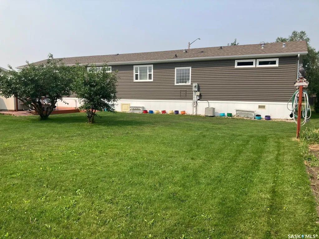 1205 3rd Street W Nipawin SK S0E 1E0
