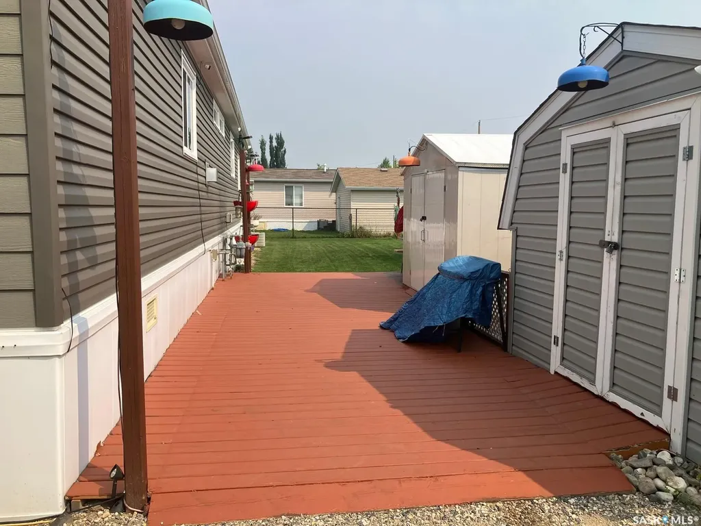 1205 3rd Street W Nipawin SK S0E 1E0