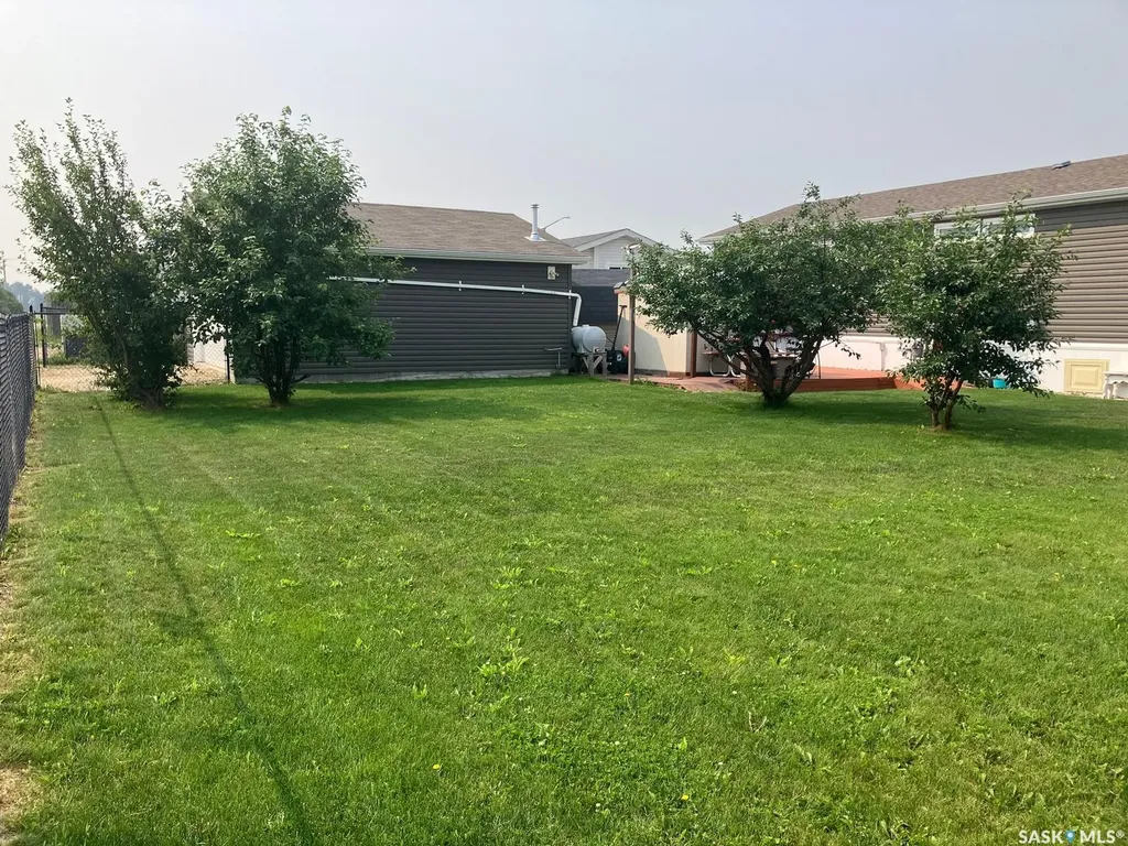1205 3rd Street W Nipawin SK S0E 1E0