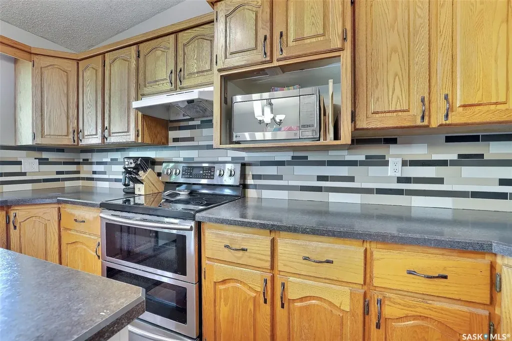 3419 Keehr Place E Regina SK S4N 7A5