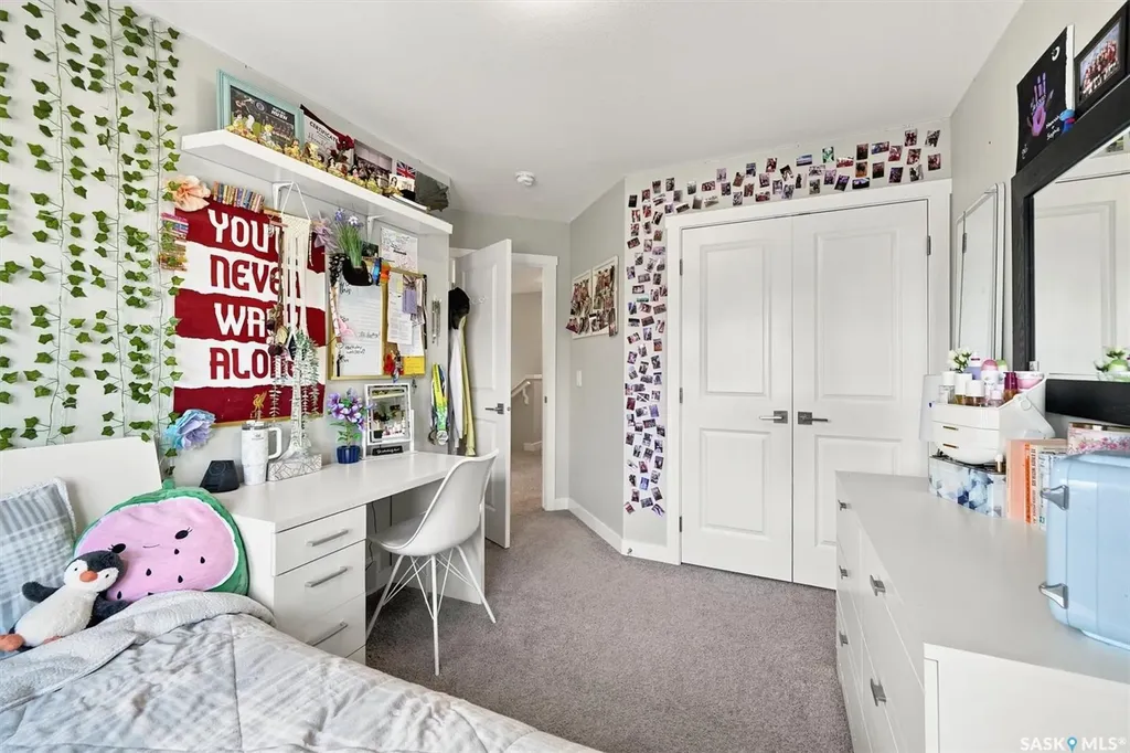 315 Dickson Crescent Saskatoon SK S7T 0Z1