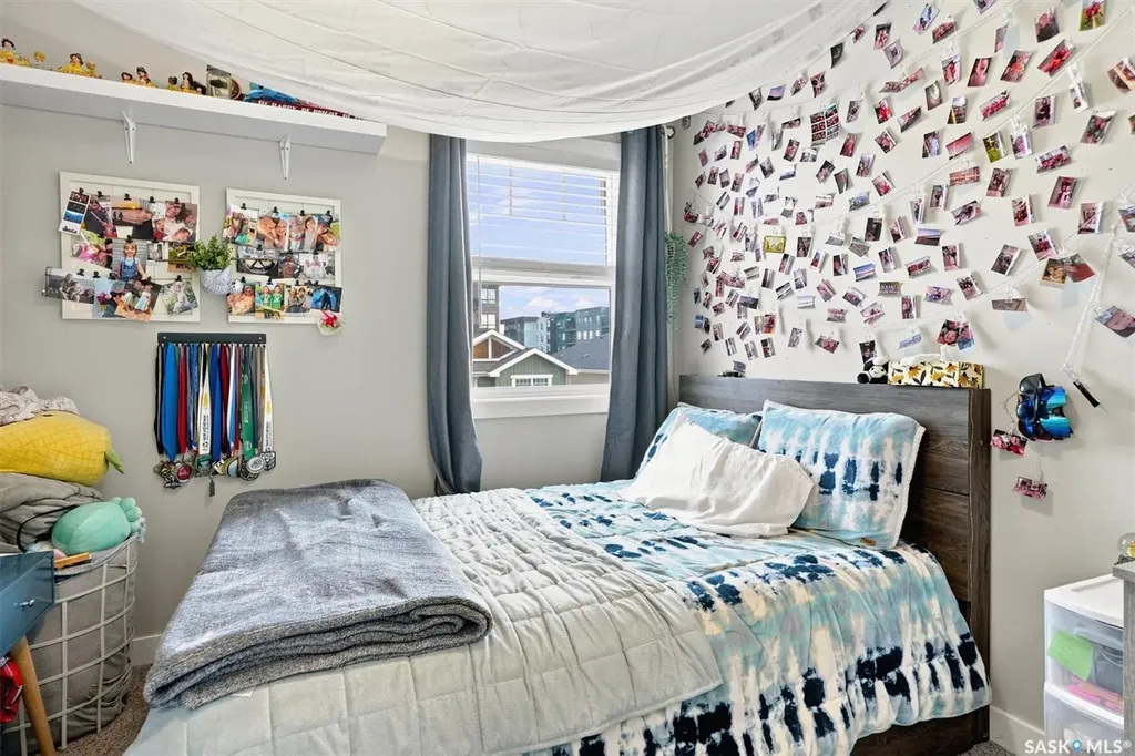 315 Dickson Crescent Saskatoon SK S7T 0Z1